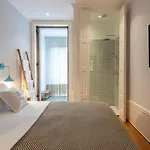 Blau 1911 Bed & Breakfast
