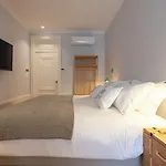 Bed & Breakfast Blau 1911 4*