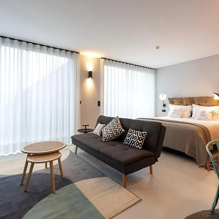 Blau 1911 Bed & Breakfast
