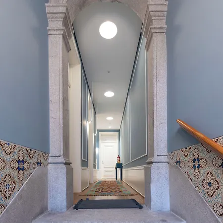 Blau 1911 Bed & Breakfast Porto