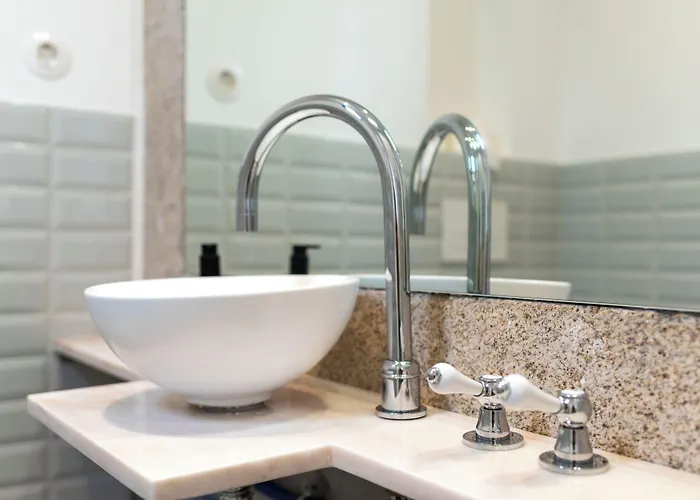 Blau 1911 Bed & Breakfast Porto